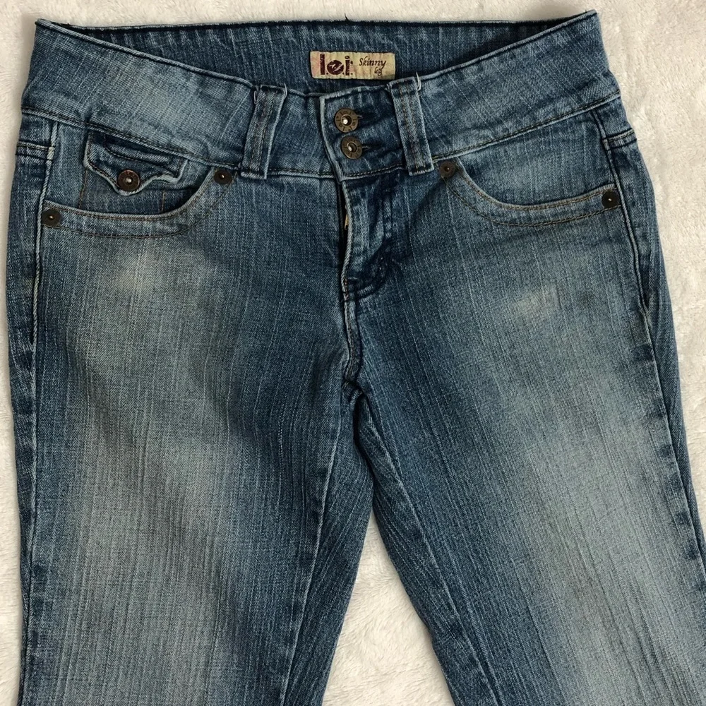 Vintage lei Jeans, “Skinny leg” with Ankle Zippers - Picture 6 of 16